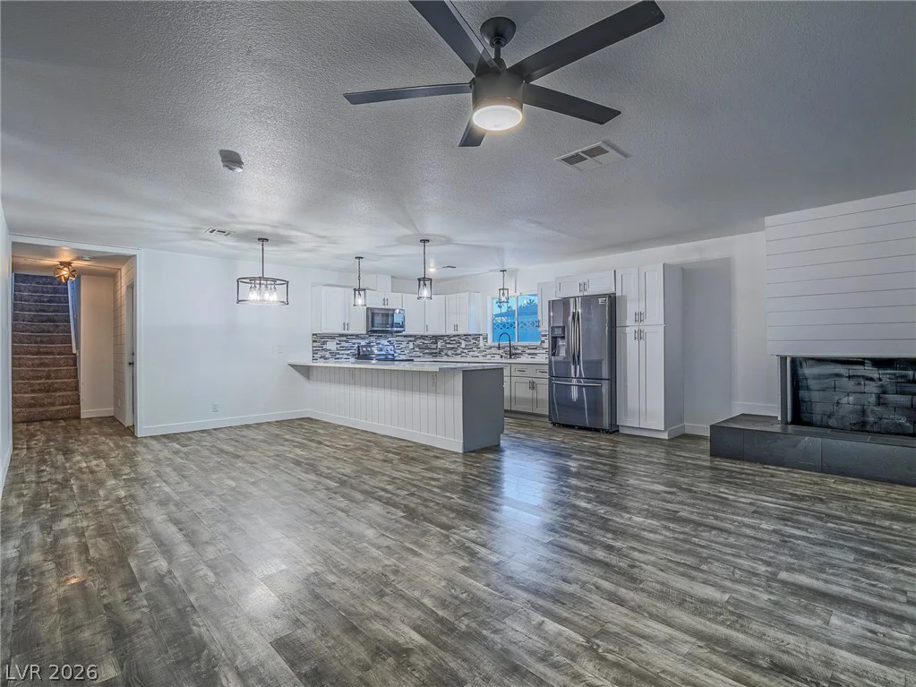 5320 Holmby, Las Vegas, NV 89146