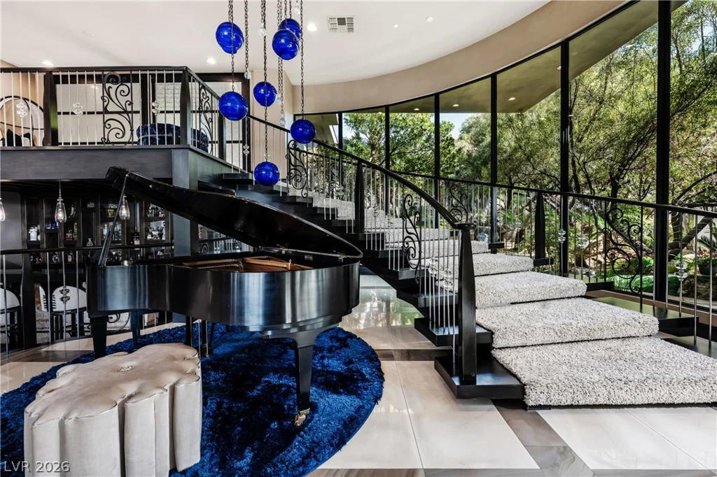 677 Boulder Summit, Henderson, NV 89012