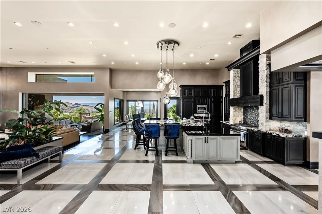 677 Boulder Summit, Henderson, NV 89012