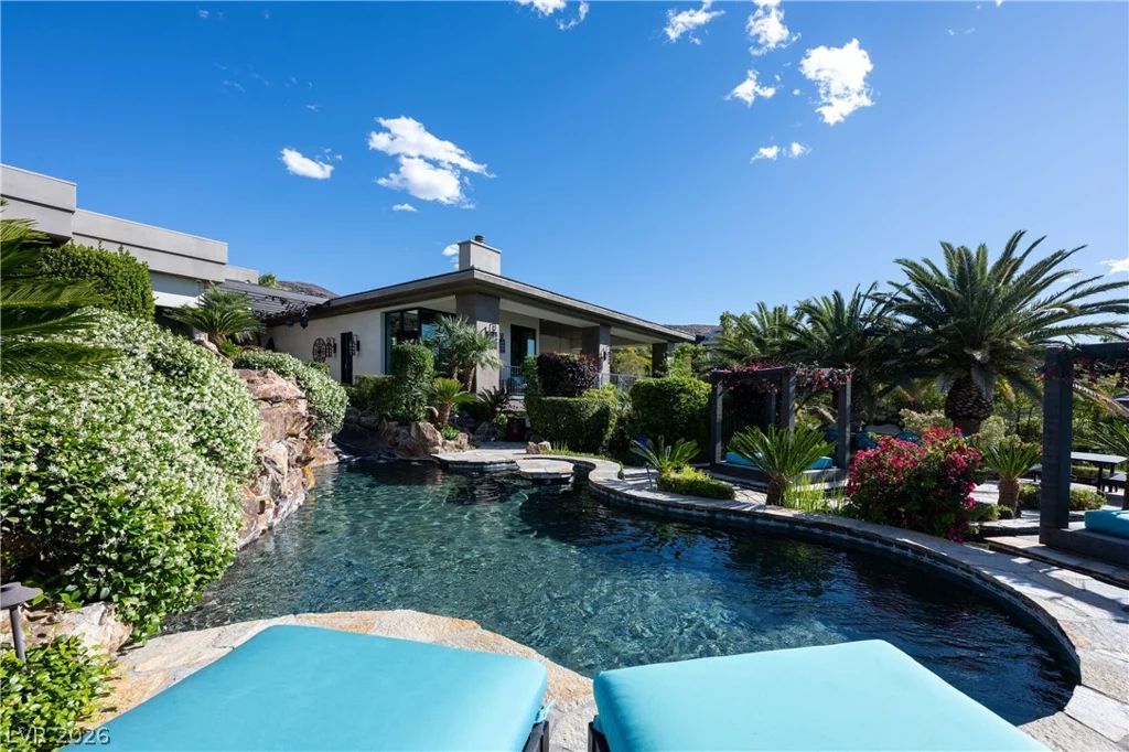 677 Boulder Summit, Henderson, NV 89012