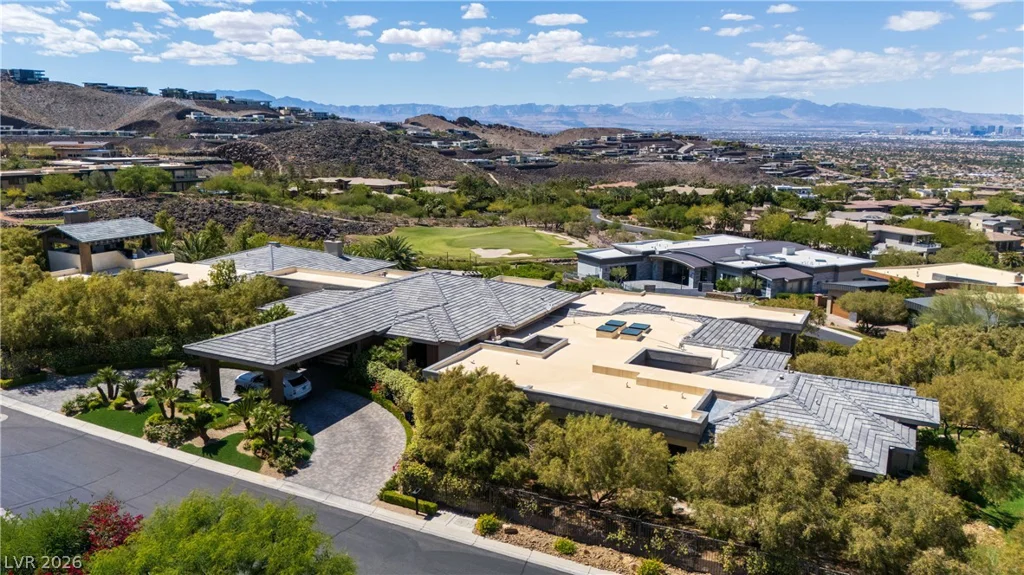 677 Boulder Summit, Henderson, NV 89012