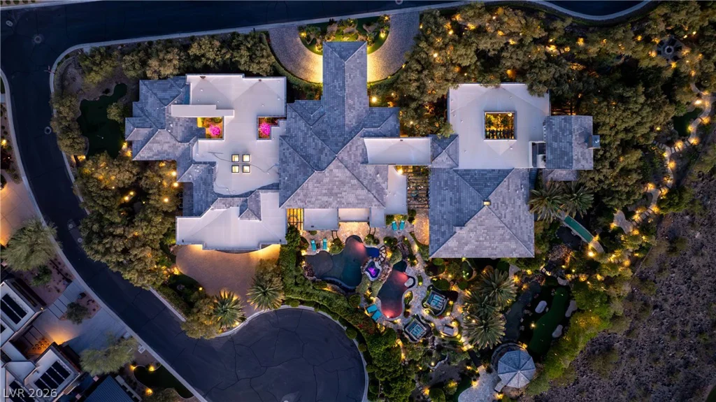 677 Boulder Summit, Henderson, NV 89012