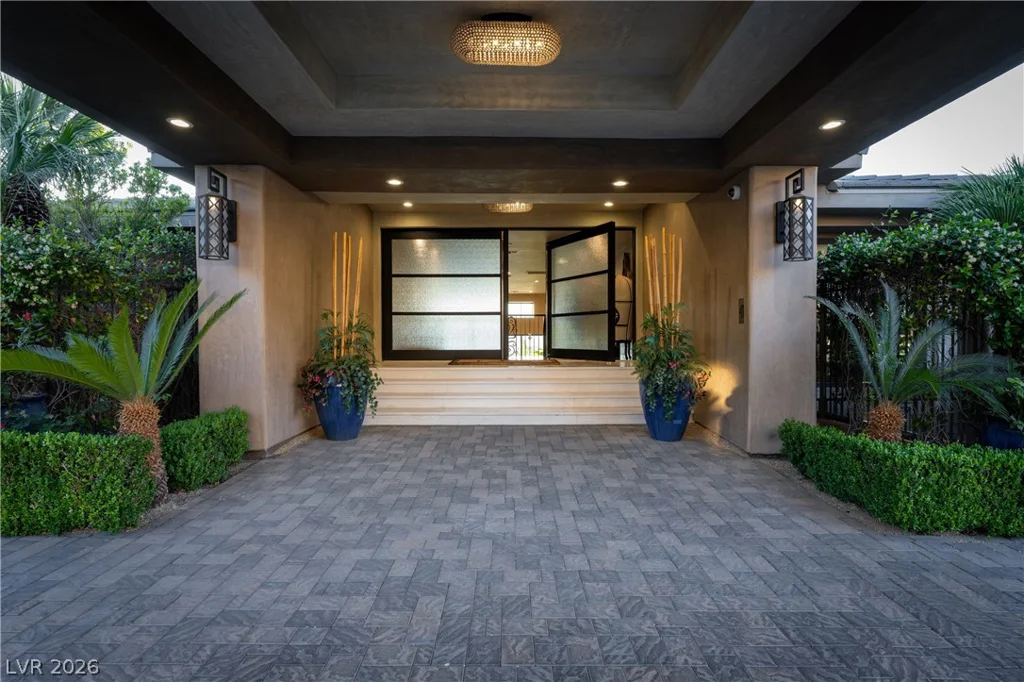 677 Boulder Summit, Henderson, NV 89012