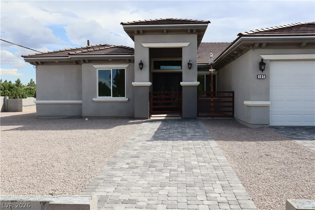 197 Shelbourne, Las Vegas, NV 89123