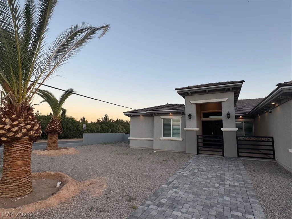 197 Shelbourne, Las Vegas, NV 89123