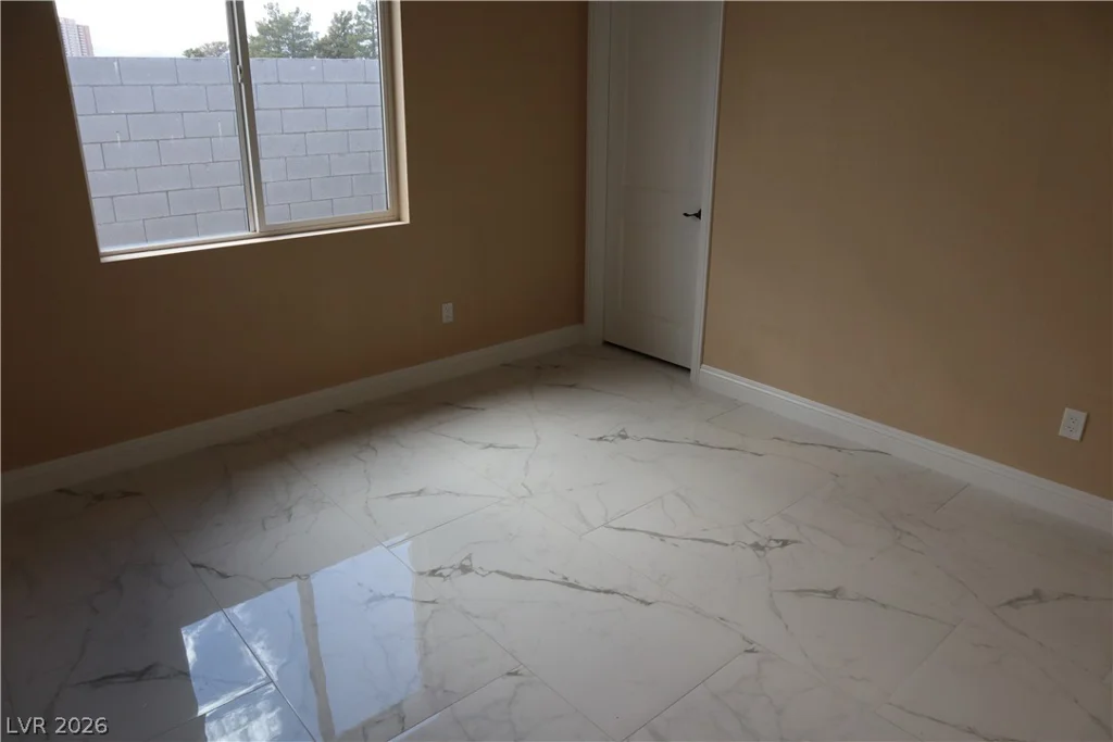 197 Shelbourne, Las Vegas, NV 89123