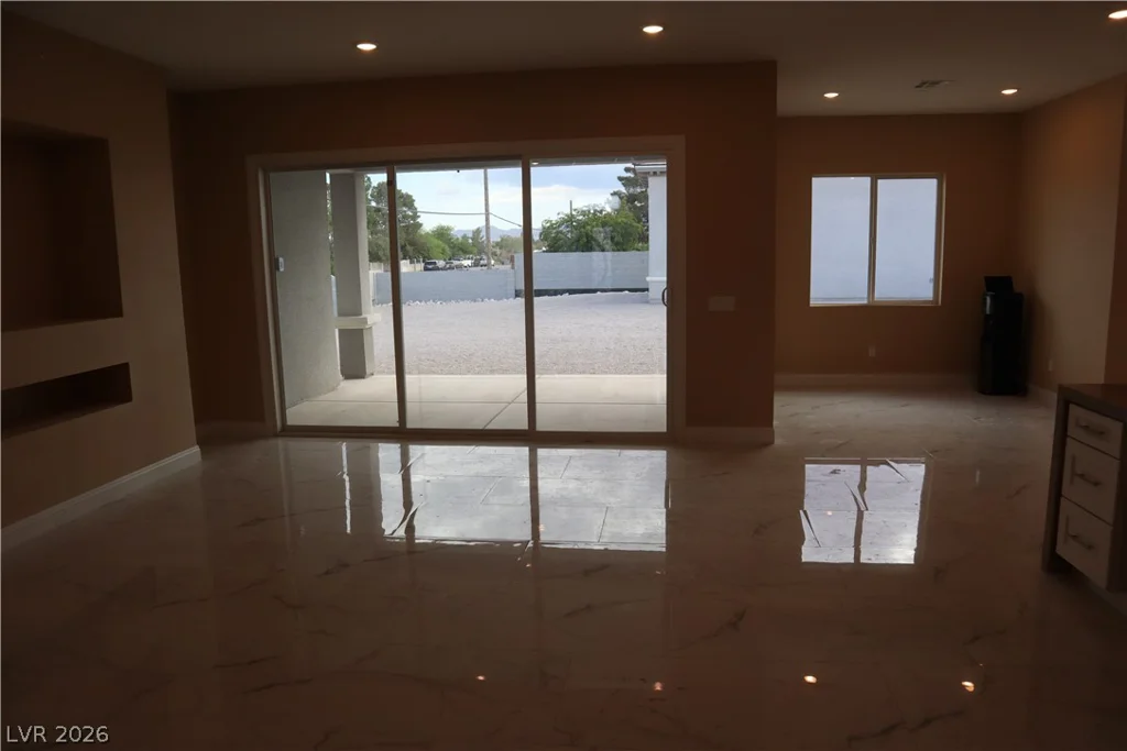 197 Shelbourne, Las Vegas, NV 89123