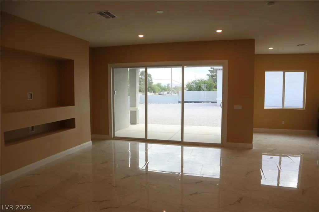 197 Shelbourne, Las Vegas, NV 89123