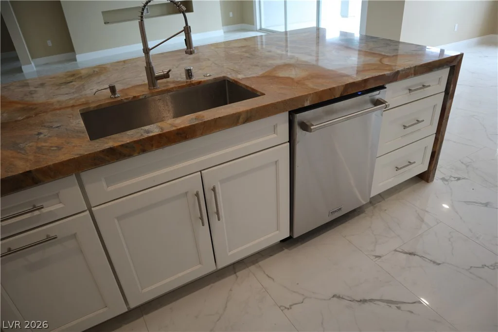 197 Shelbourne, Las Vegas, NV 89123