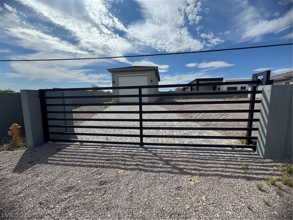 197 Shelbourne, Las Vegas, NV 89123