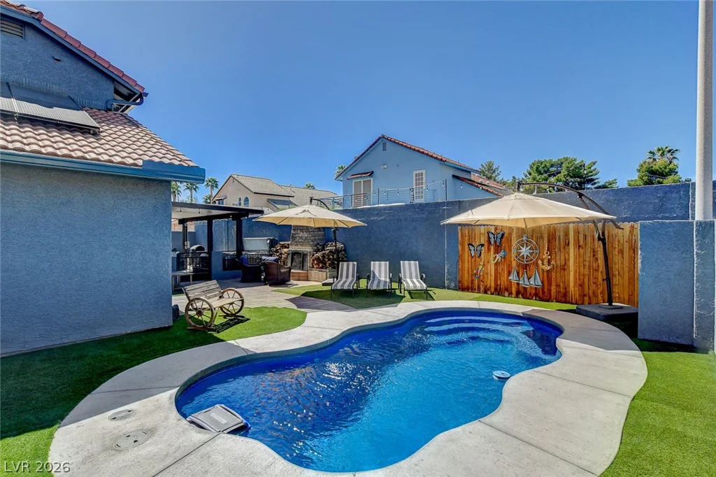 345 Moreno, Henderson, NV 89014