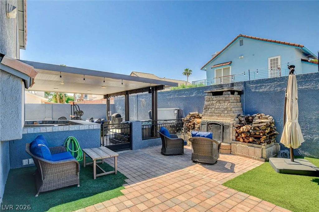 345 Moreno, Henderson, NV 89014