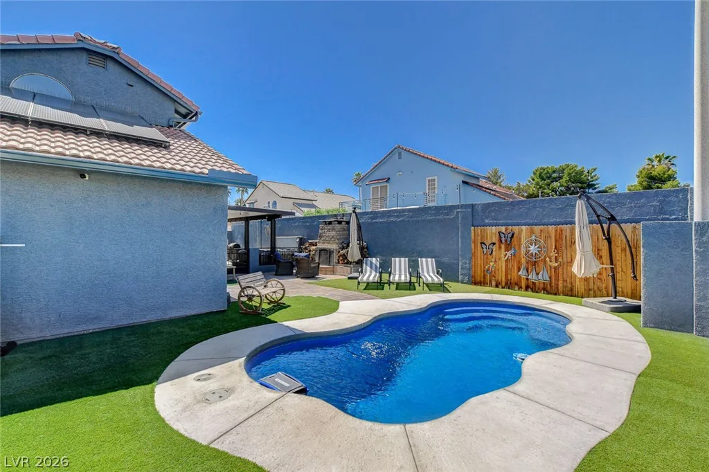 345 Moreno, Henderson, NV 89014