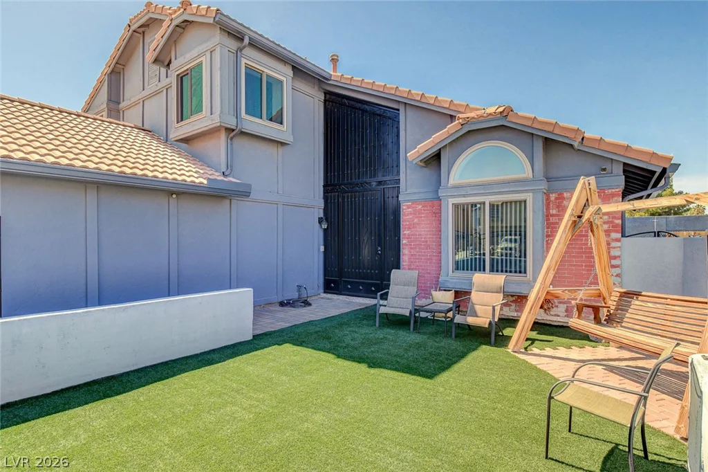 345 Moreno, Henderson, NV 89014