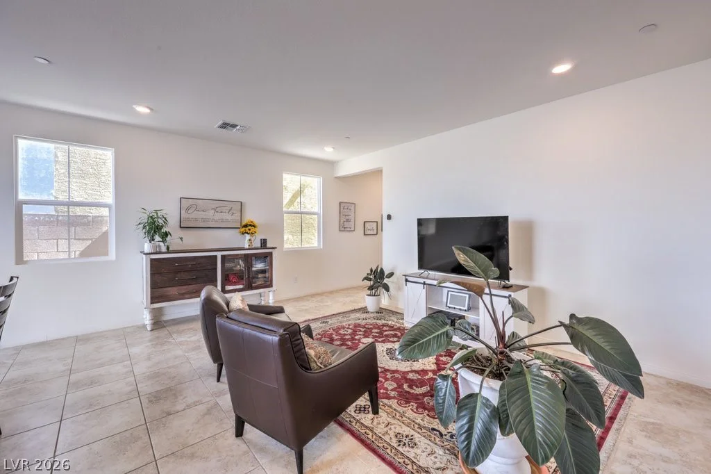 2416 Bellinzona, Henderson, NV 89044