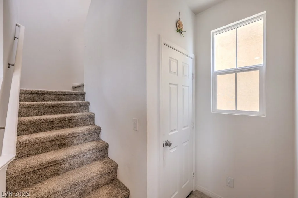 2416 Bellinzona, Henderson, NV 89044