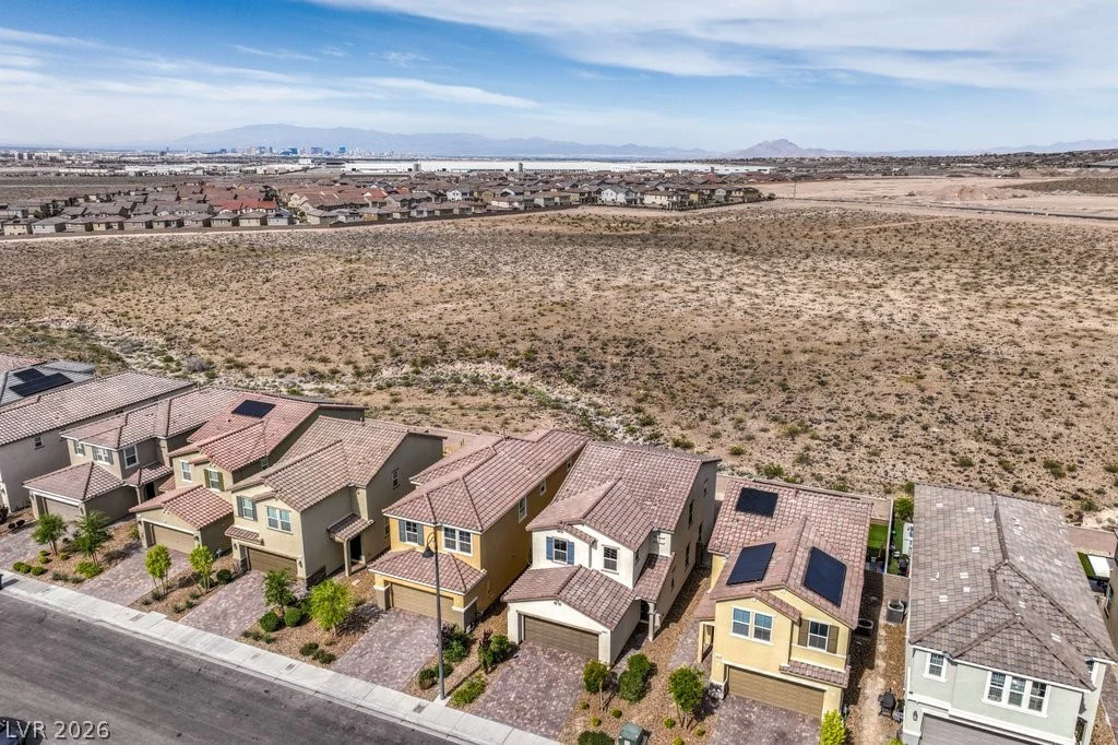2416 Bellinzona, Henderson, NV 89044