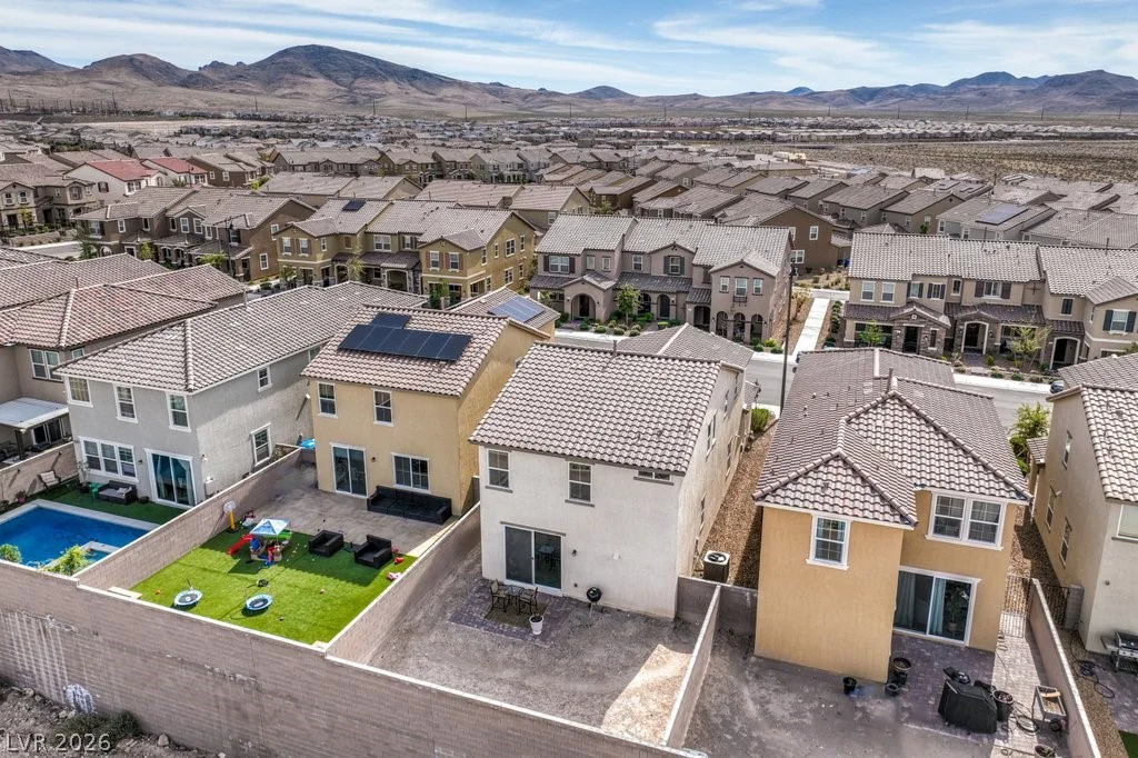2416 Bellinzona, Henderson, NV 89044