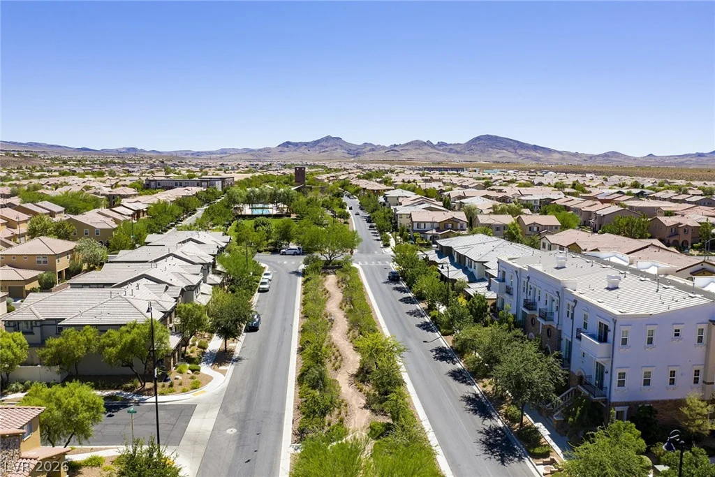 2416 Bellinzona, Henderson, NV 89044