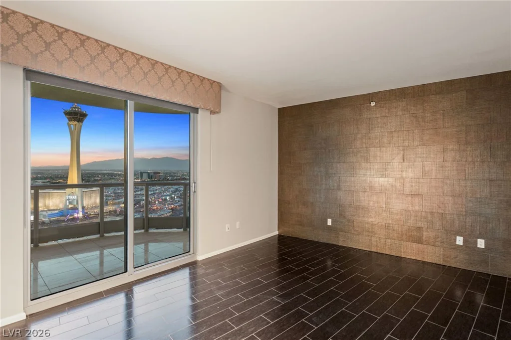 322 Karen, Las Vegas, NV 89109