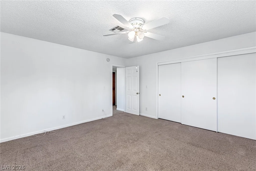 3221 Grey Dolphin, Las Vegas, NV 89117