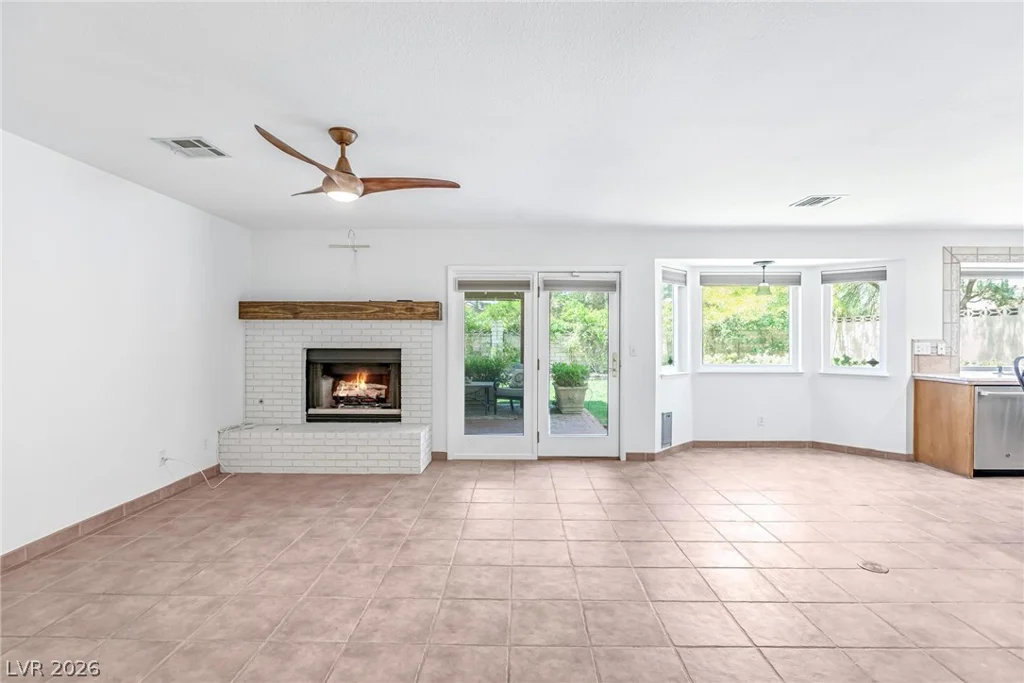 3221 Grey Dolphin, Las Vegas, NV 89117