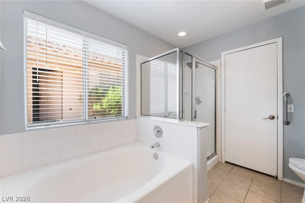 7805 Seychelles, Las Vegas, NV 89129