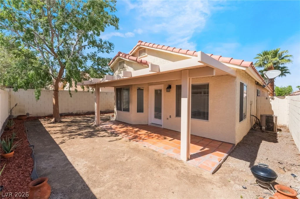 7805 Seychelles, Las Vegas, NV 89129
