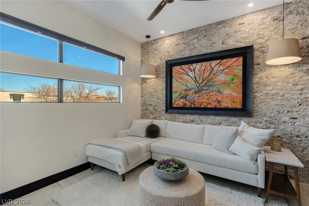 11492 Opal Springs, Las Vegas, NV 89135