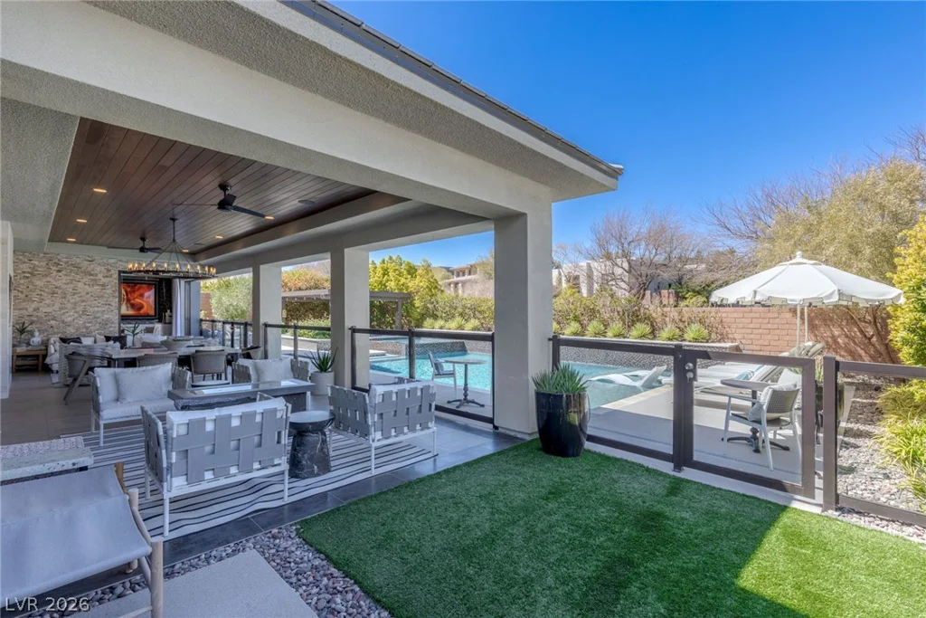 11492 Opal Springs, Las Vegas, NV 89135
