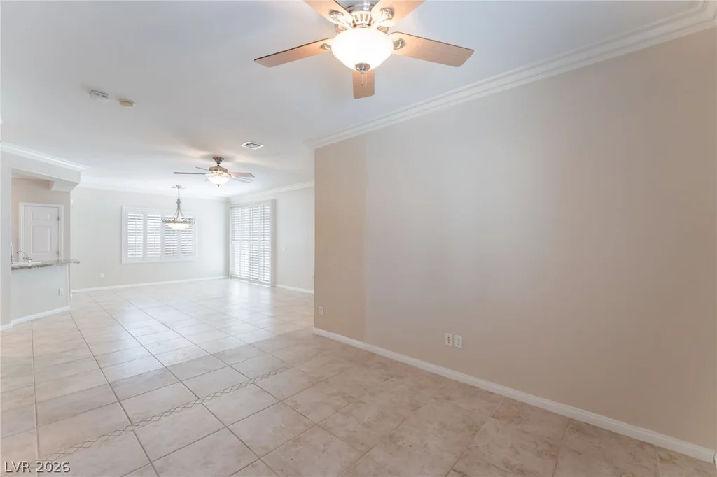 10481 Riverside Park, Las Vegas, NV 89135