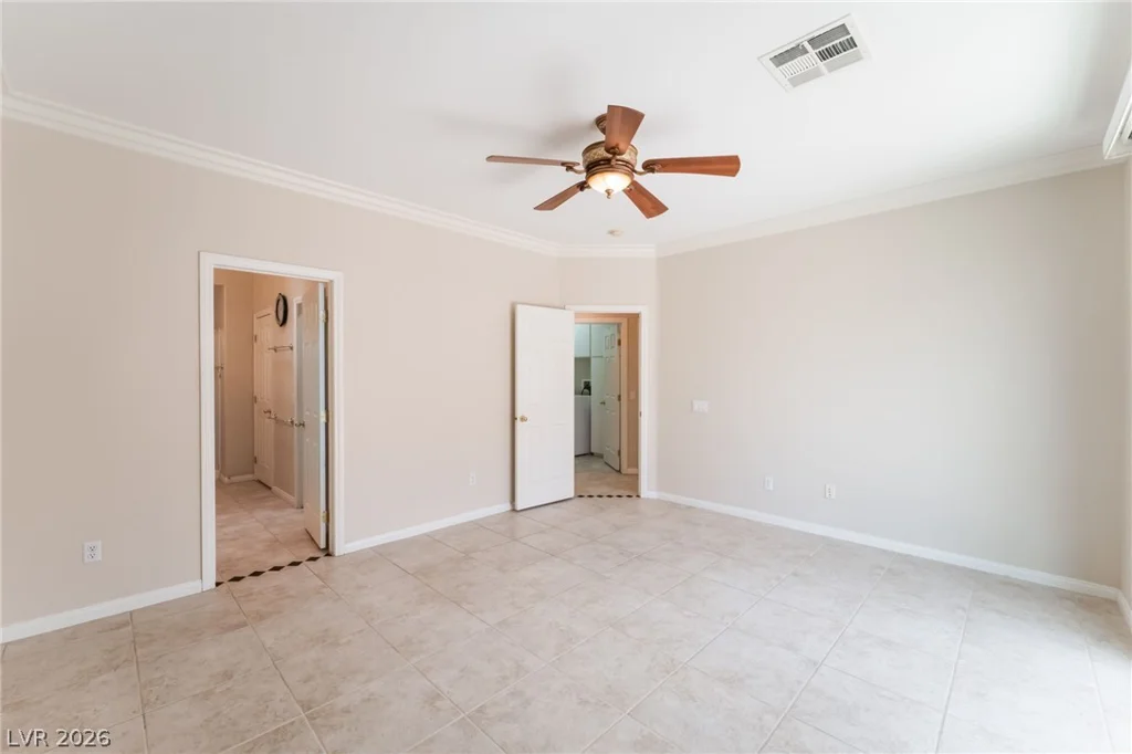 10481 Riverside Park, Las Vegas, NV 89135