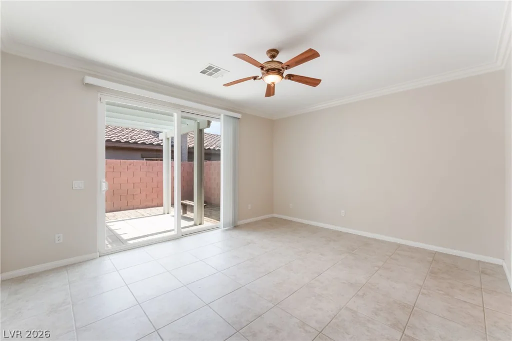10481 Riverside Park, Las Vegas, NV 89135