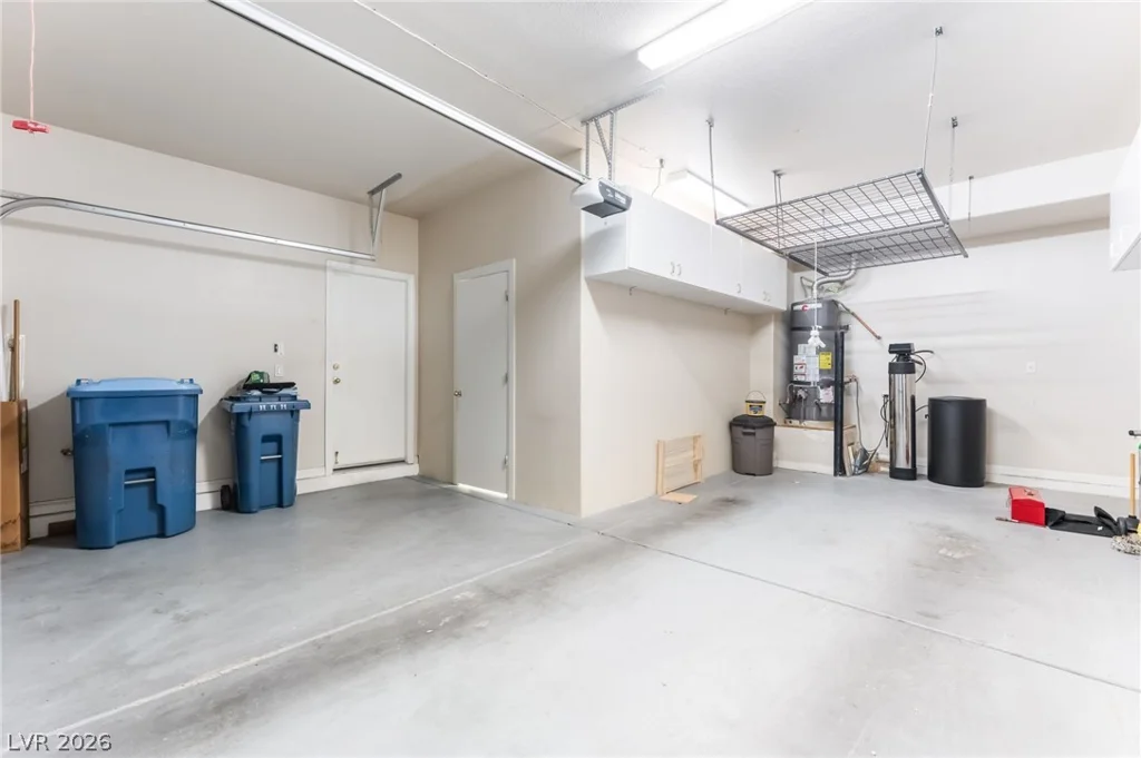 10481 Riverside Park, Las Vegas, NV 89135