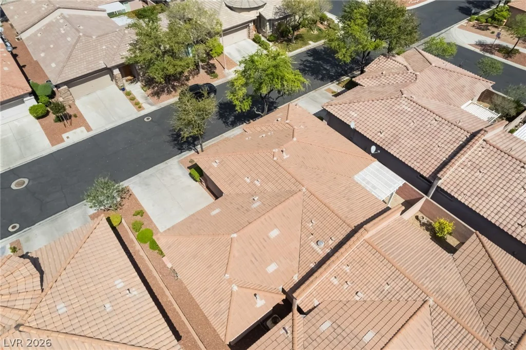 10481 Riverside Park, Las Vegas, NV 89135