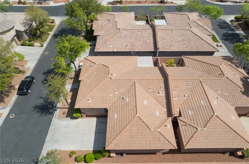10481 Riverside Park, Las Vegas, NV 89135