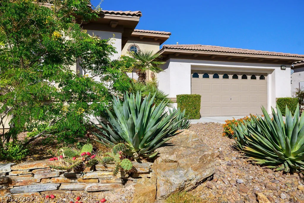 1947 Grovespring, Las Vegas, NV 89135