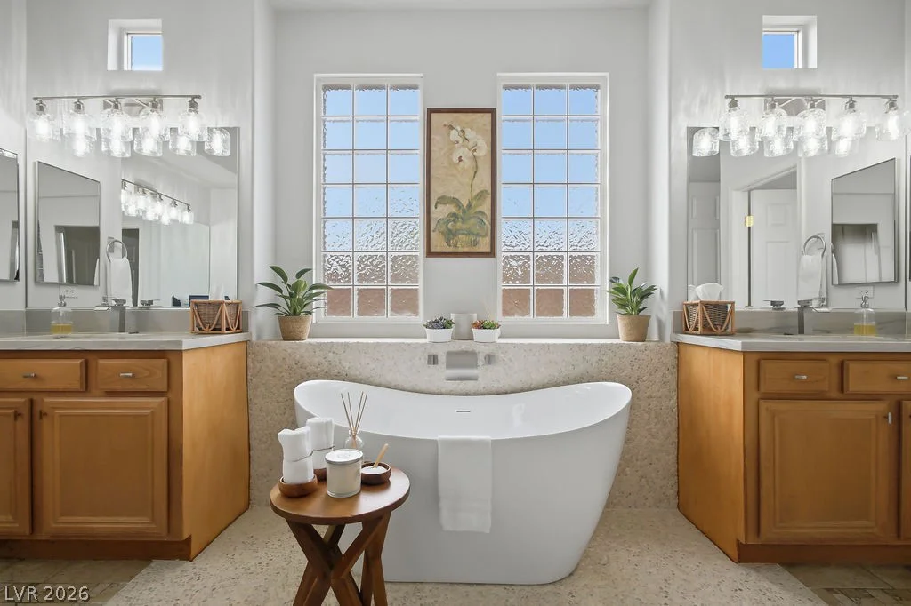 1947 Grovespring, Las Vegas, NV 89135