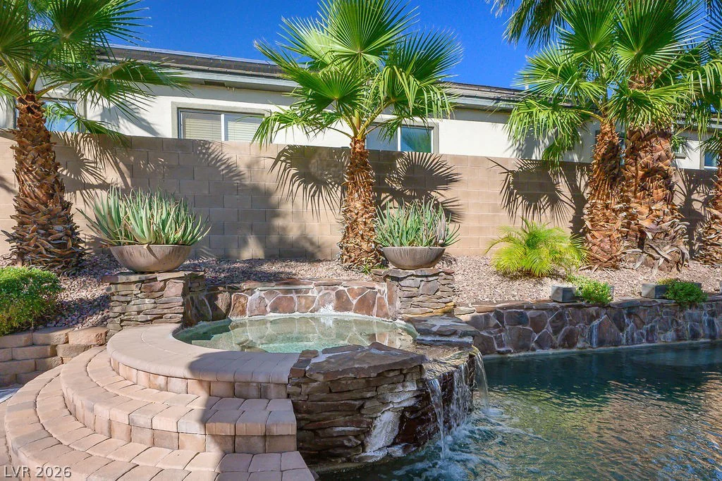 1947 Grovespring, Las Vegas, NV 89135