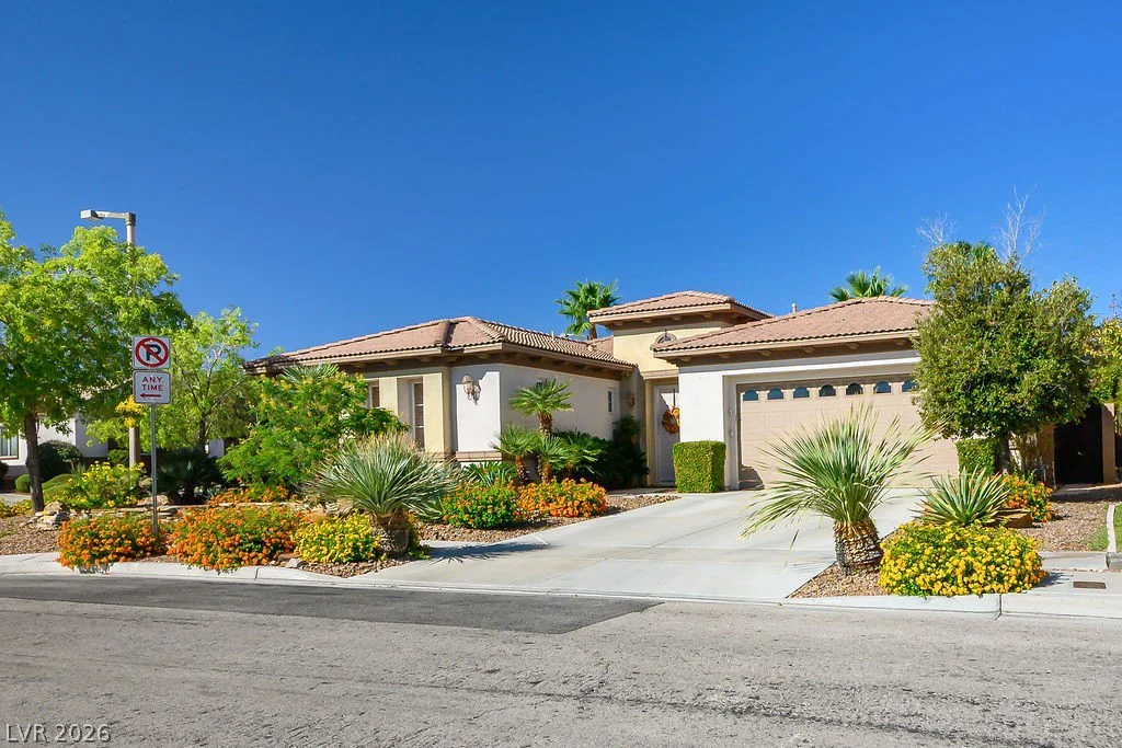 1947 Grovespring, Las Vegas, NV 89135