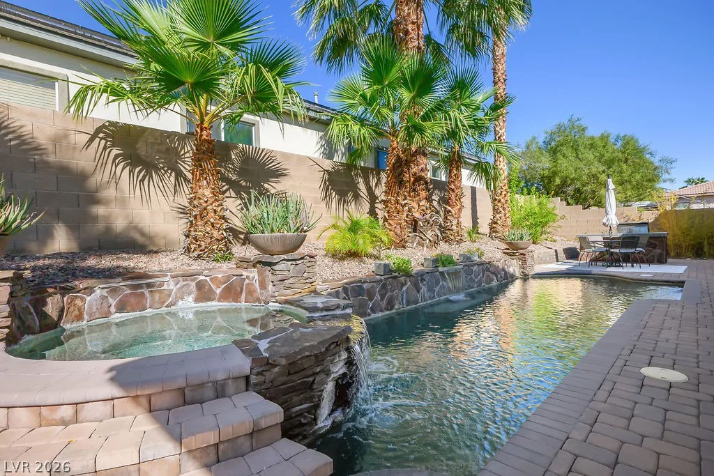 1947 Grovespring, Las Vegas, NV 89135