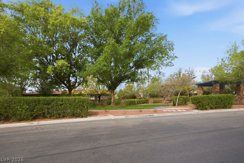 1947 Grovespring, Las Vegas, NV 89135