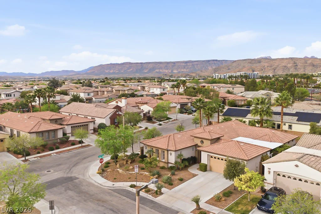 1947 Grovespring, Las Vegas, NV 89135