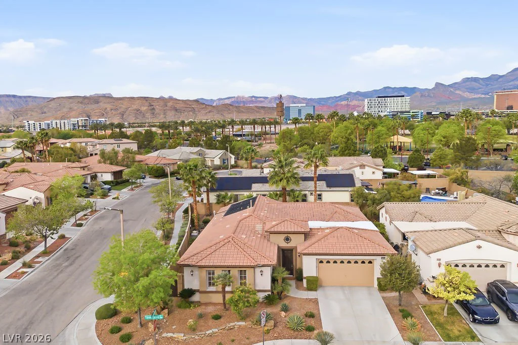 1947 Grovespring, Las Vegas, NV 89135