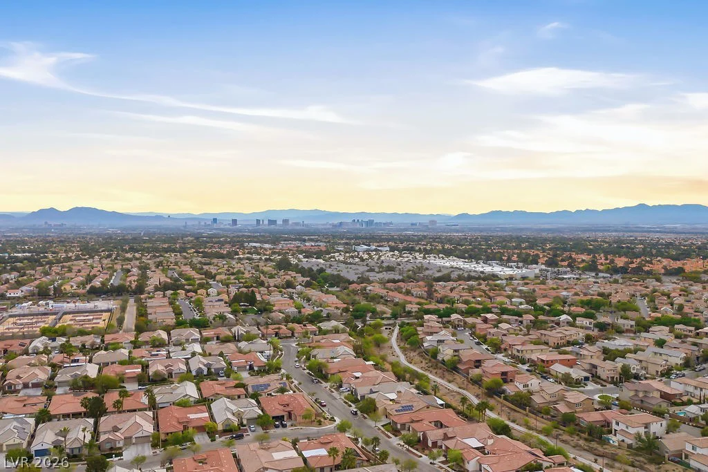 1947 Grovespring, Las Vegas, NV 89135