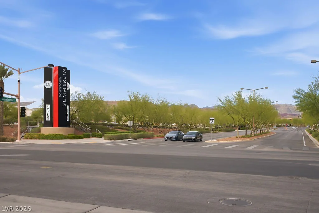 1947 Grovespring, Las Vegas, NV 89135