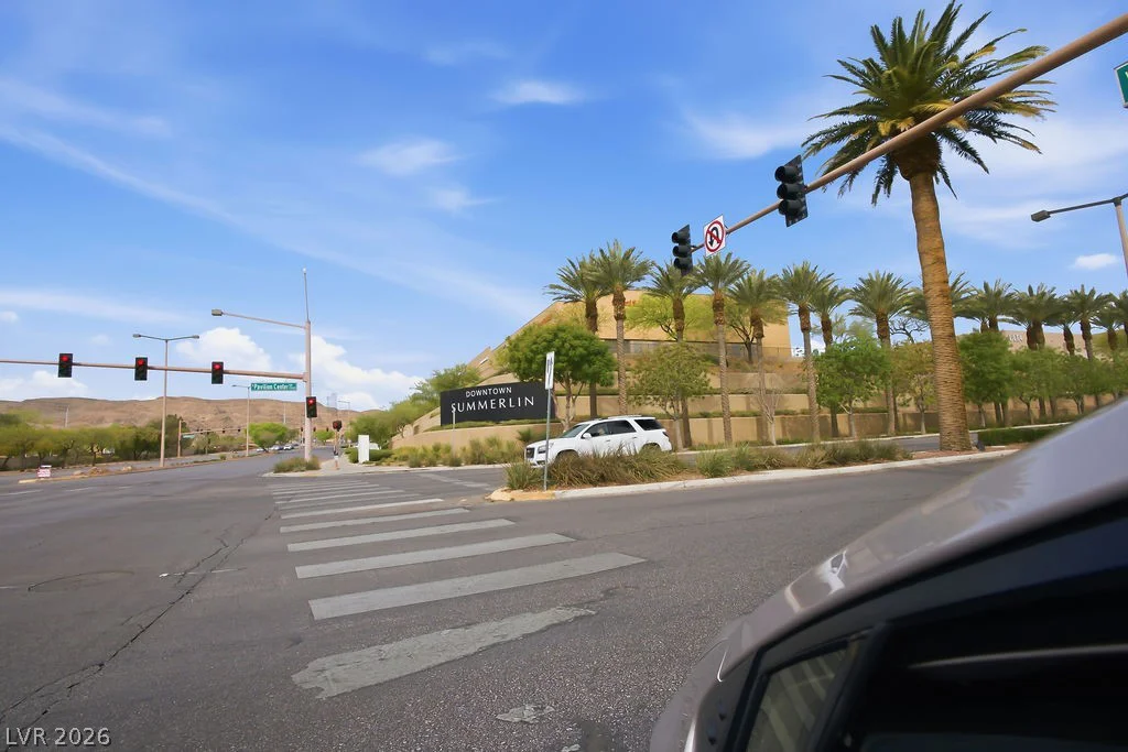 1947 Grovespring, Las Vegas, NV 89135