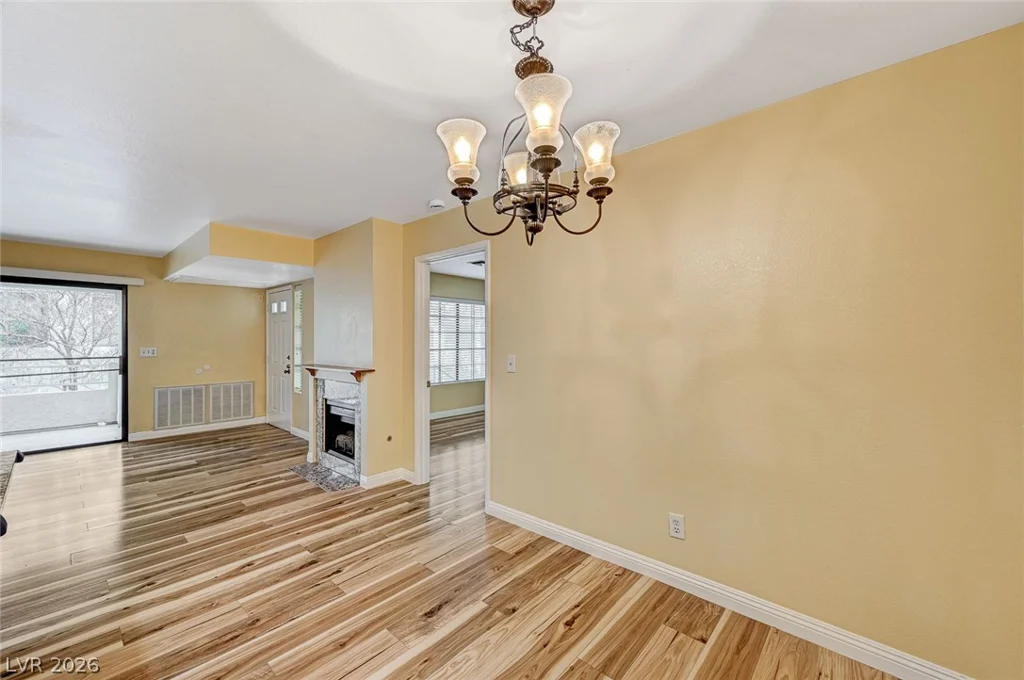 4899 Torrey Pines, Las Vegas, NV 89103