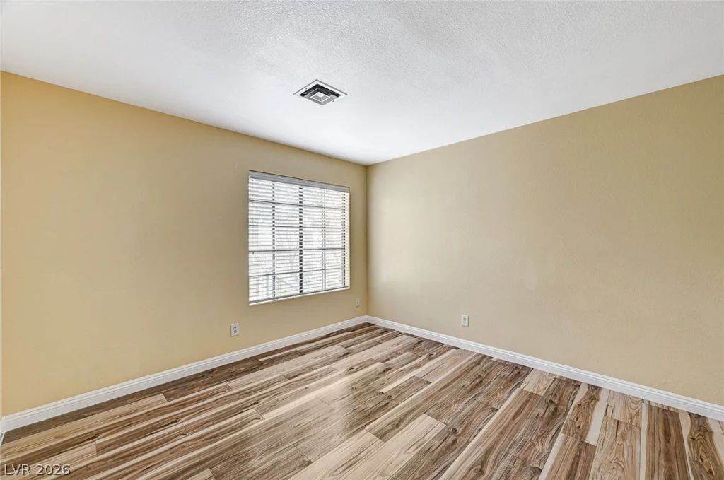 4899 Torrey Pines, Las Vegas, NV 89103