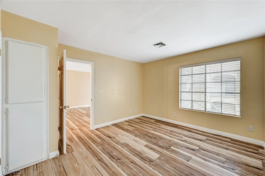 4899 Torrey Pines, Las Vegas, NV 89103